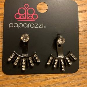 4 for $16 Paparazzi earrings